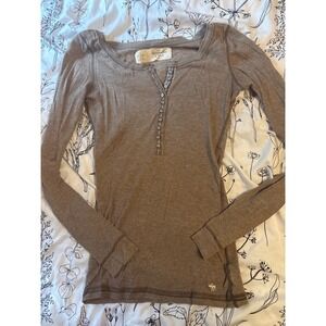 Abercrombie & Fitch VTG y2k Bella Swan Brown Longsleeve Ribbed Henley, Small